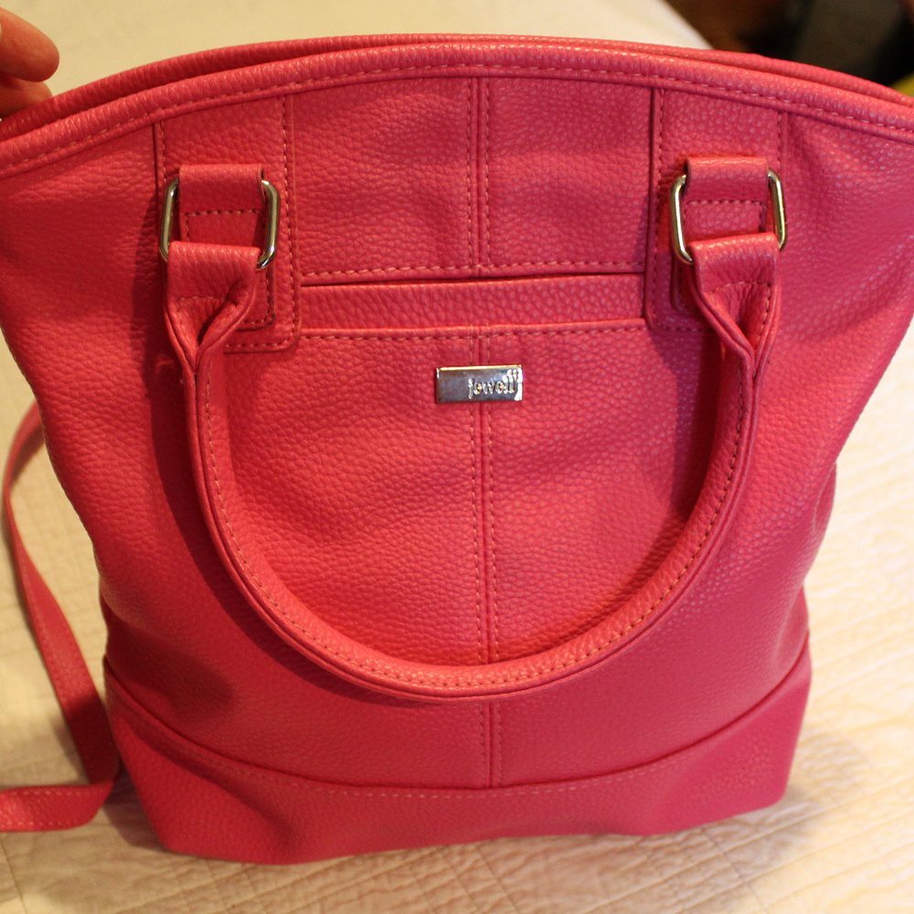 Thirty-one Jewell Candy Pink Pebble with wristband